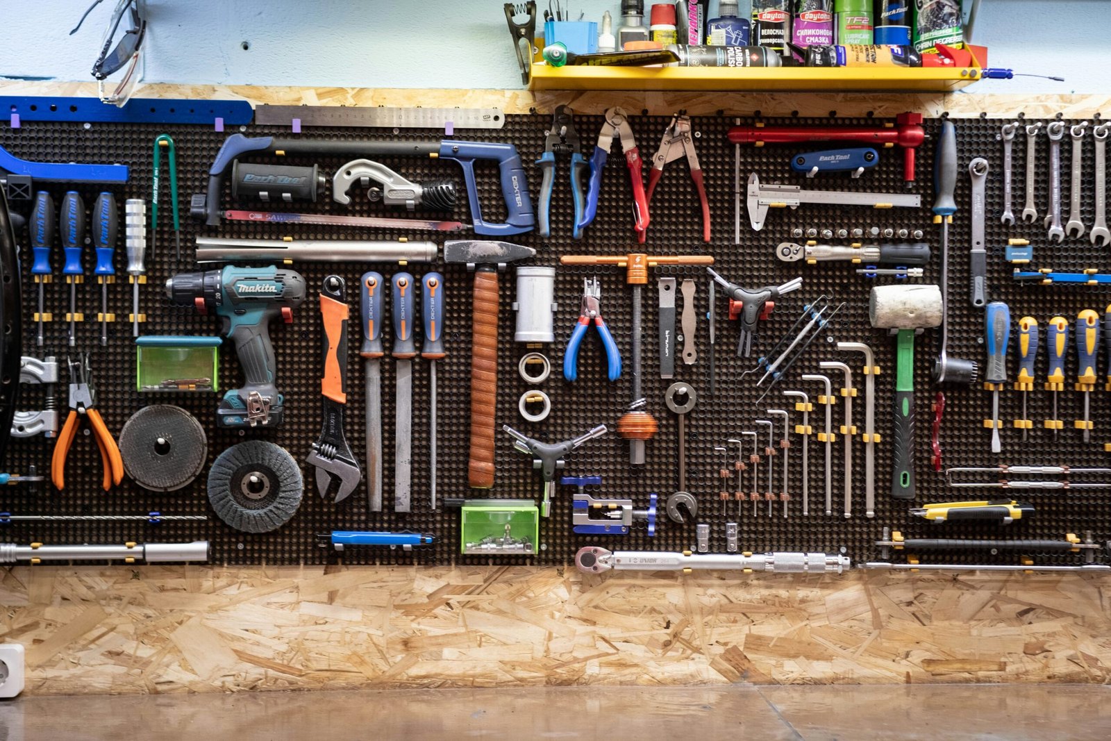 anton-savinov-lDwKKjlHL2Y-unsplash